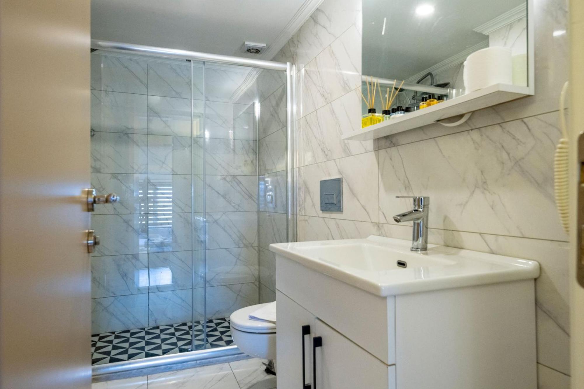Luce Suites Taksim อิสตันบูล ภายนอก รูปภาพ