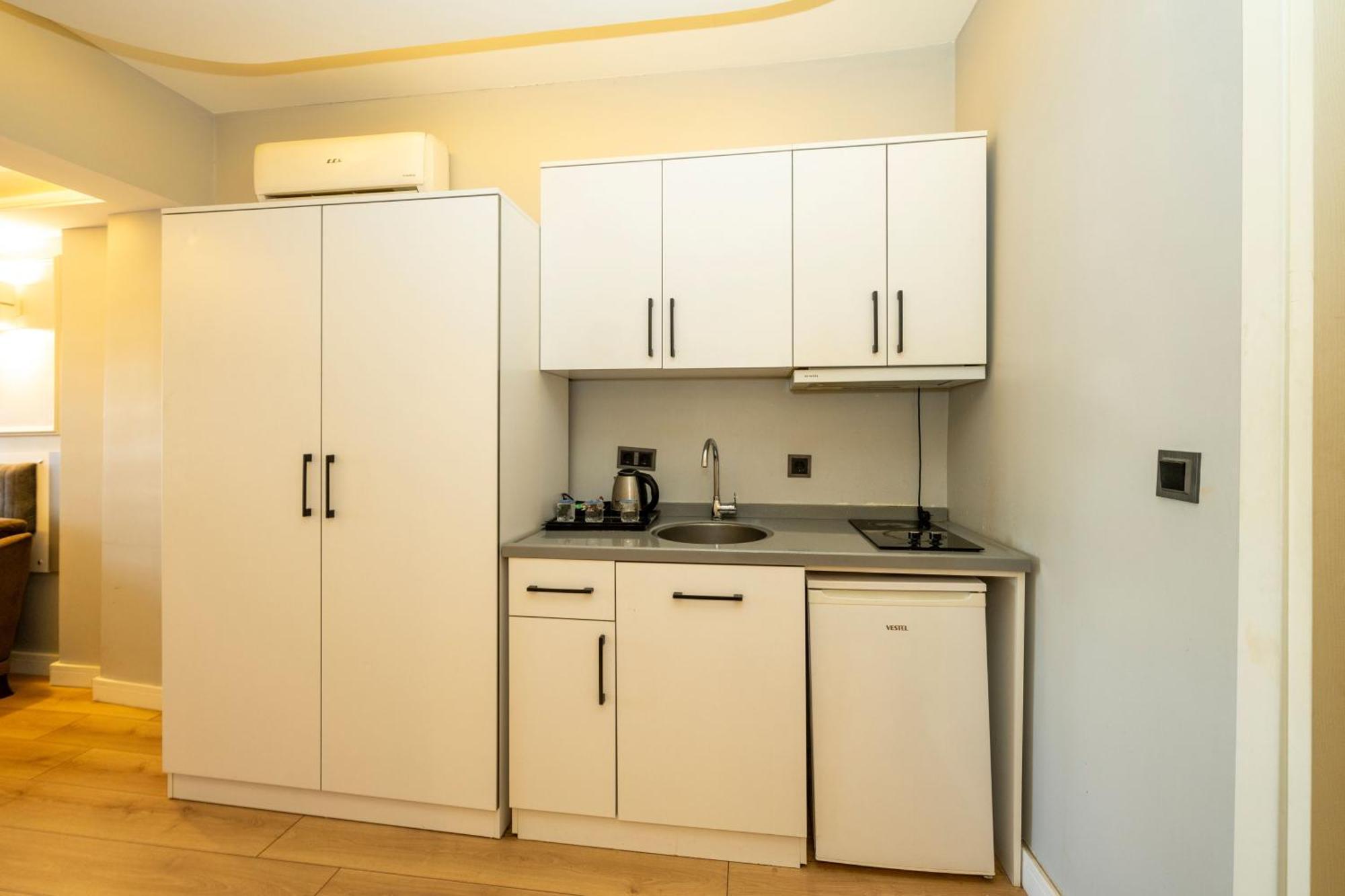 Luce Suites Taksim อิสตันบูล ภายนอก รูปภาพ